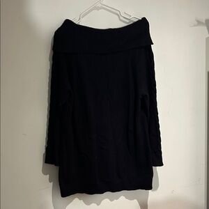 Ricky’s Elegant Black Off-Shoulder Sweater/tunic